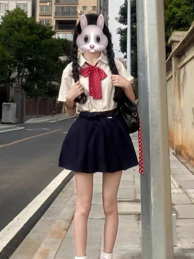 Embroidery Uniform - Sommerliches Damen-Set im College-Stil: Japanisches Original-Oberteil