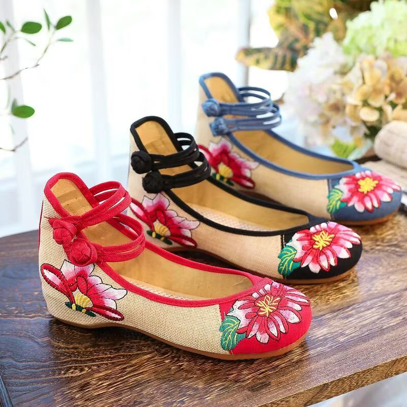 Embroidery Skirt - Damen Keilabsatz-Schuhe mit Stickerei, Frühling/Sommer, Neuer
