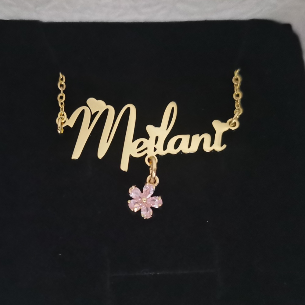 Leechee Blume Zirkon kleiner A – Embroidery Alphabet Bewertung und Preis