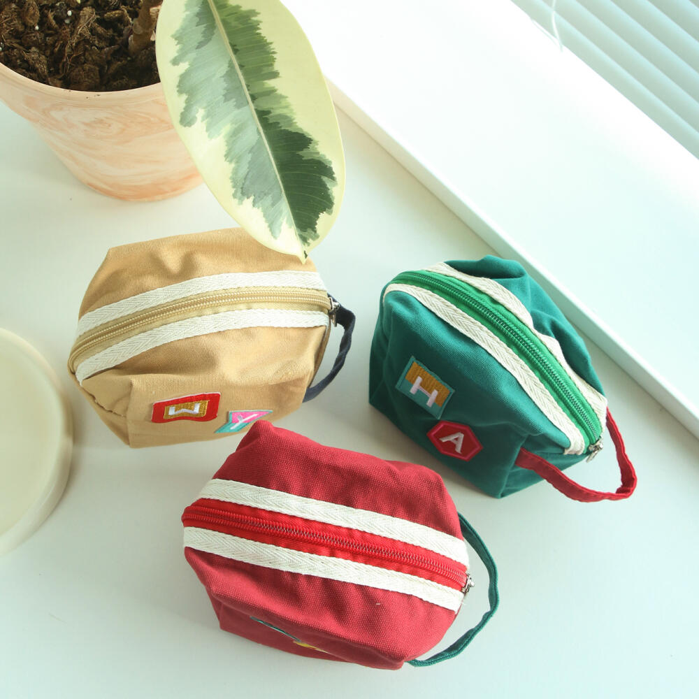Personalisierte Maßgefertigte  – Embroidery Alphabet Bewertung und Preis