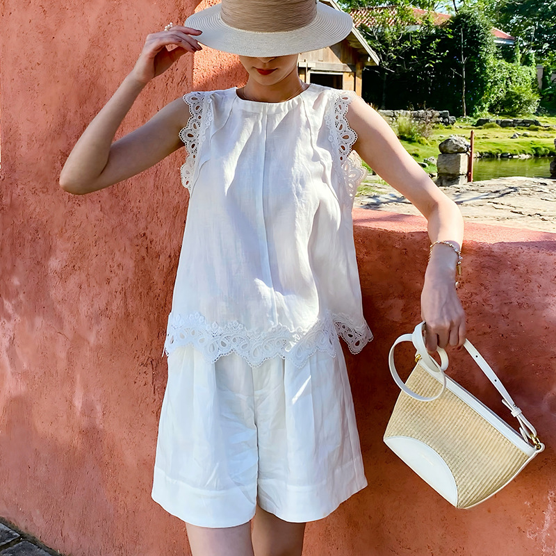 Französischer Vintage-Tanktop- – Embroidery On Shirt Bewertung und Preis
